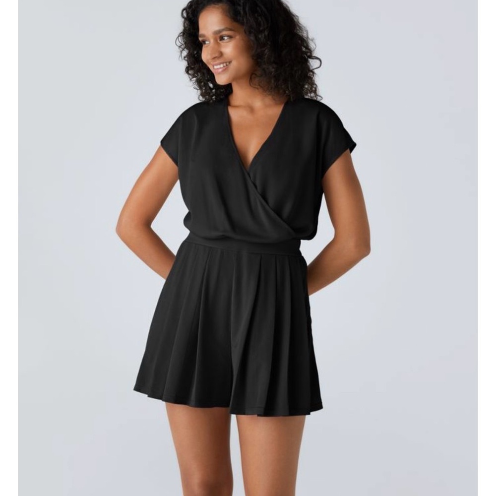 HALARA Black Short Sleeve Wrap Romper